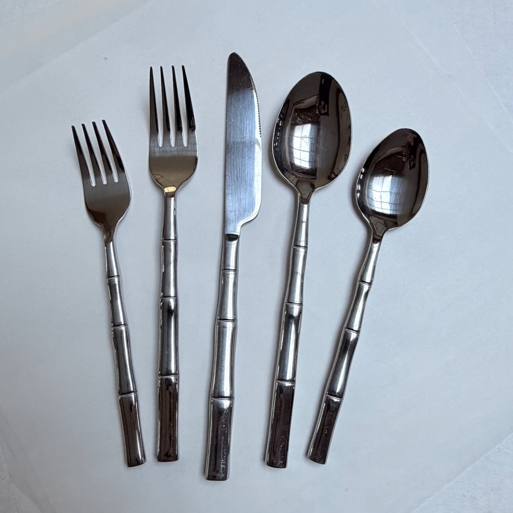 5 Piece Bamboo Handle Stainless Steel Flatware Set Silver Mirror Finish Service